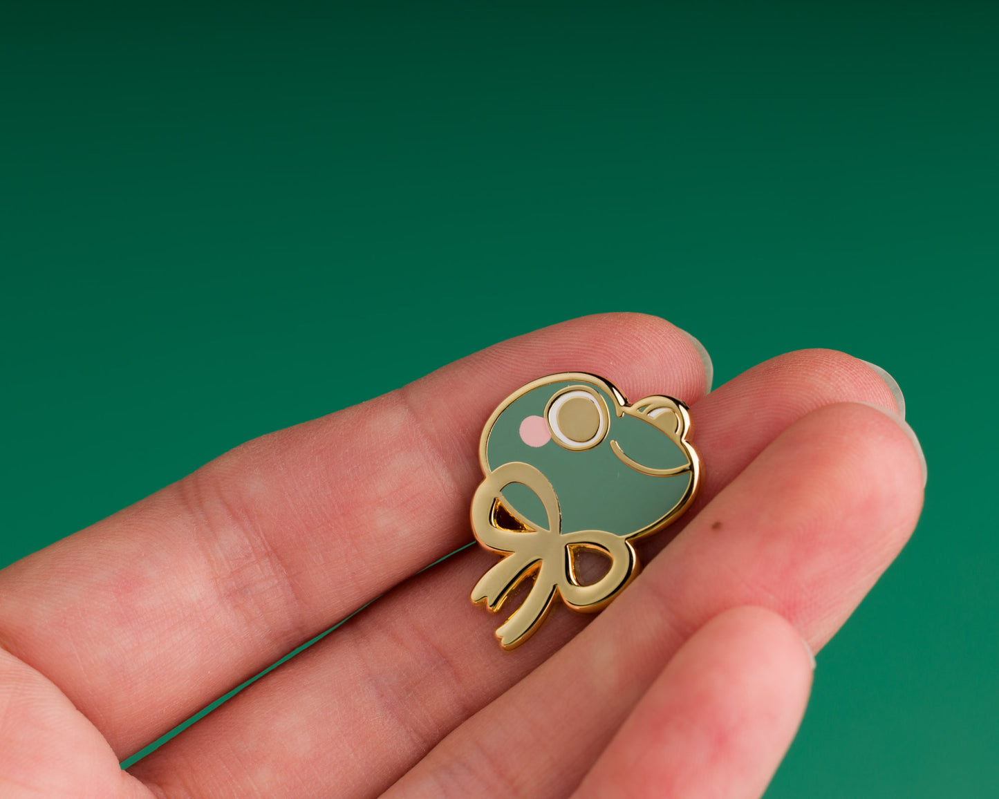 Pretty Frog - Enamel Pin